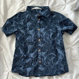 H&M Navy Blue Tropical Leaf Short-Sleeve Button-Down Shirt